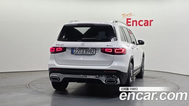 Mercedes-Benz GLB-Class GLB250 4MATIC