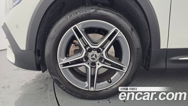 Mercedes-Benz GLB-Class GLB250 4MATIC