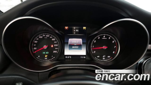 Mercedes-Benz C-Class C200 AMG Line