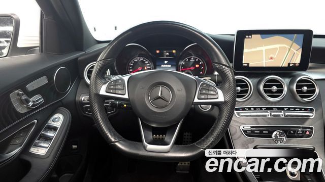 Mercedes-Benz C-Class C200 AMG Line