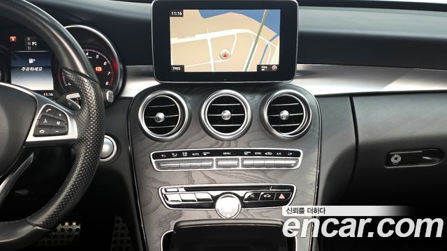Mercedes-Benz C-Class C200 AMG Line