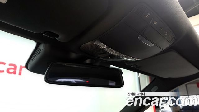 Mercedes-Benz C-Class C200 AMG Line