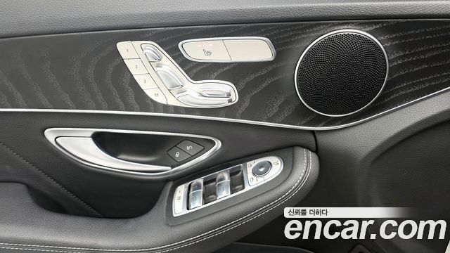 Mercedes-Benz C-Class C200 AMG Line