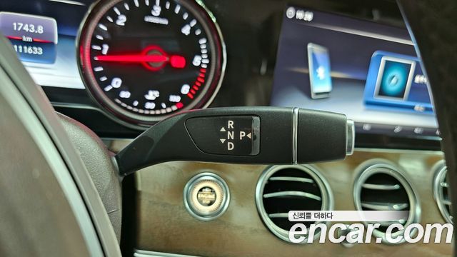 Mercedes-Benz E-Class E220d 4MATIC Exclusive