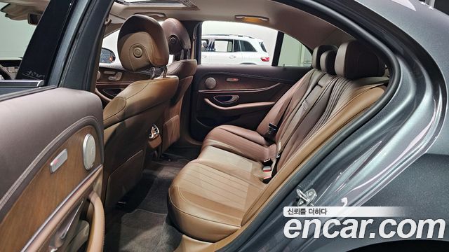 Mercedes-Benz E-Class E220d 4MATIC Exclusive