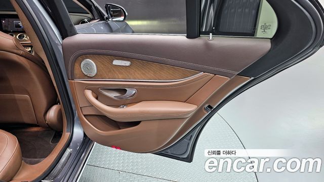 Mercedes-Benz E-Class E220d 4MATIC Exclusive