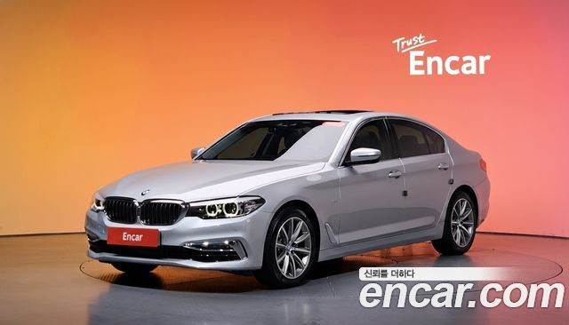 BMW 5Series (G30) 520i Luxury