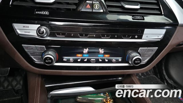 BMW 5-Series 530i M Sport Package