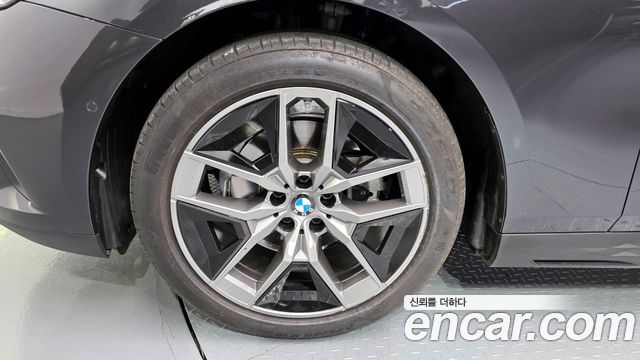 BMW 5-Series 520i