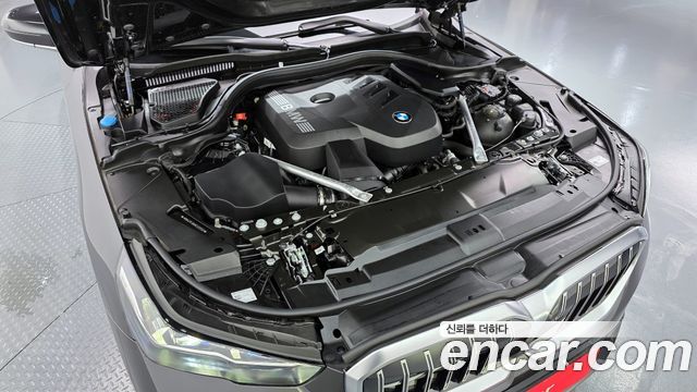 BMW 5-Series 520i