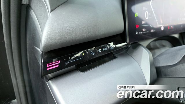 BMW 5-Series 520i