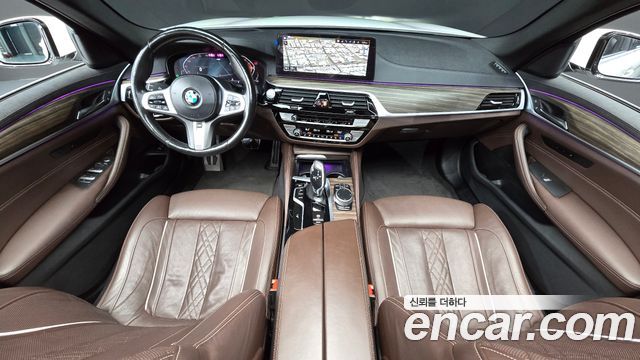 BMW 5-Series 523d M Sport