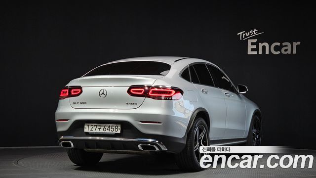 Mercedes-Benz GLC-Class GCL300 4MATIC Coupe