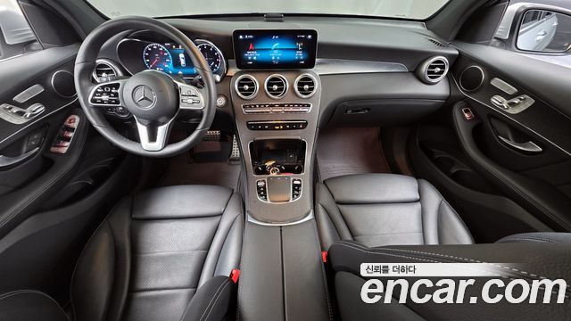 Mercedes-Benz GLC-Class GCL300 4MATIC Coupe
