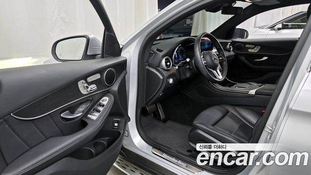 Mercedes-Benz GLC-Class GCL300 4MATIC Coupe