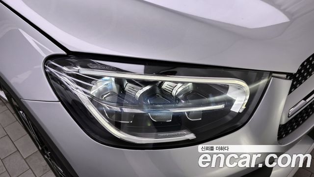 Mercedes-Benz GLC-Class GCL300 4MATIC Coupe