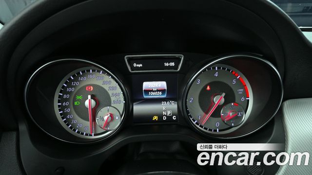 Mercedes-Benz GLA-Class GLA200 d 4MATIC