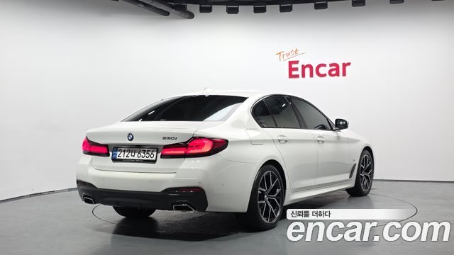 BMW 5-Series 530i M Sport Package