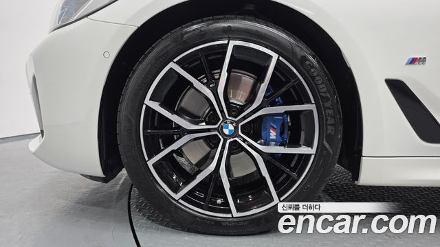 BMW 5-Series 530i M Sport Package