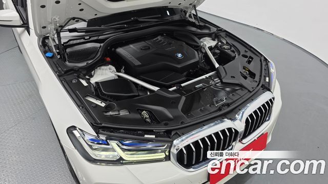 BMW 5-Series 530i M Sport Package