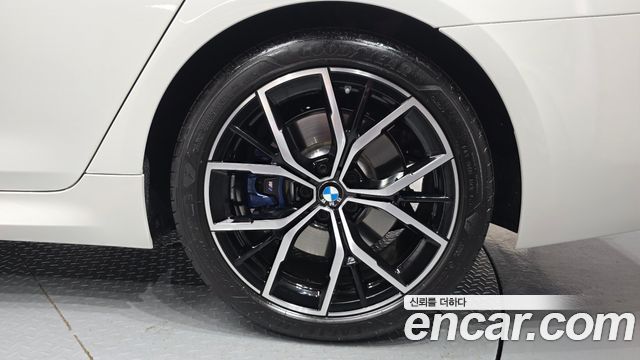 BMW 5-Series 530i M Sport Package