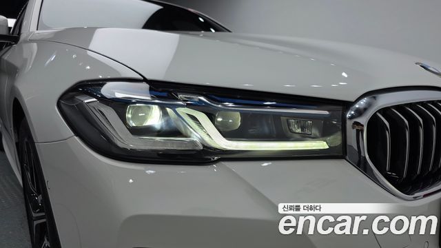 BMW 5-Series 530i M Sport Package