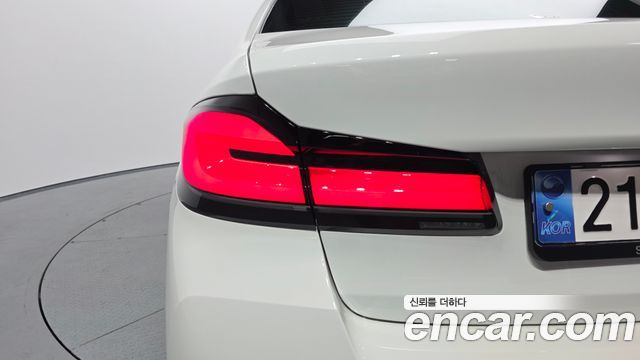 BMW 5-Series 530i M Sport Package