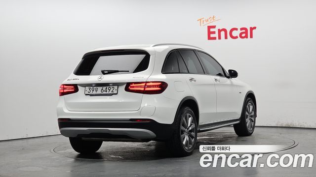 Mercedes-Benz GLC-Class GLC350e 4MATIC