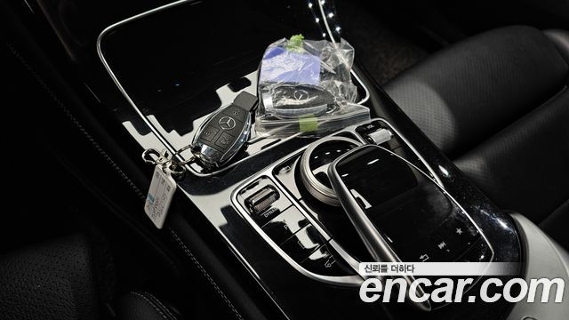 Mercedes-Benz GLC-Class GLC350e 4MATIC