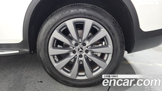 Mercedes-Benz GLC-Class GLC350e 4MATIC