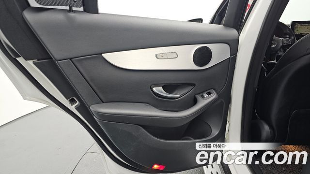 Mercedes-Benz GLC-Class GLC350e 4MATIC
