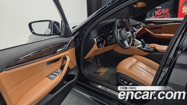BMW 5-Series 520i M Sport
