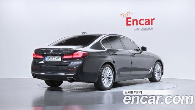 BMW 5-Series 523d Luxury