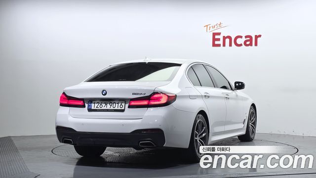 BMW 5-Series 523d M Sport