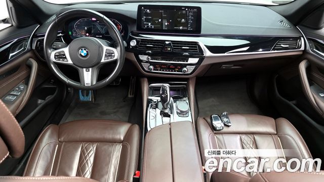 BMW 5-Series 523d M Sport