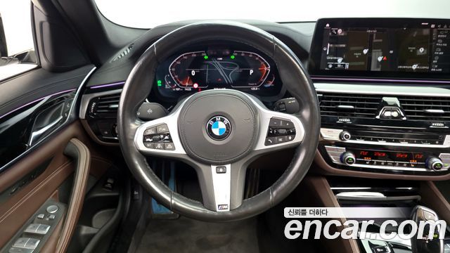 BMW 5-Series 523d M Sport