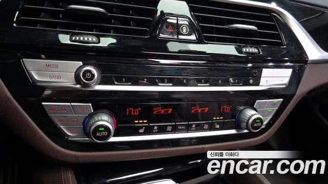 BMW 5-Series 523d M Sport
