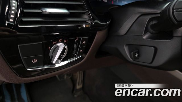 BMW 5-Series 523d M Sport