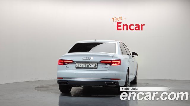 Audi A4 40 TFSI Premium