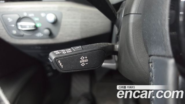 Audi A4 40 TFSI Premium
