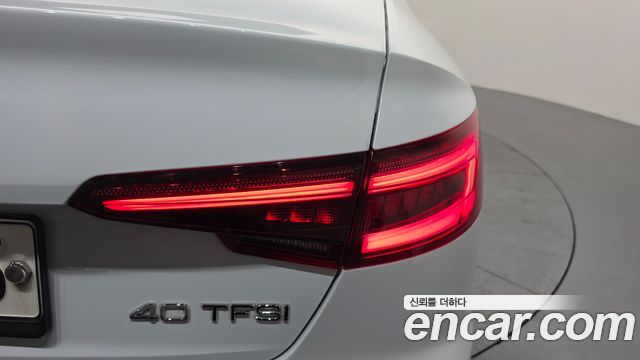 Audi A4 40 TFSI Premium