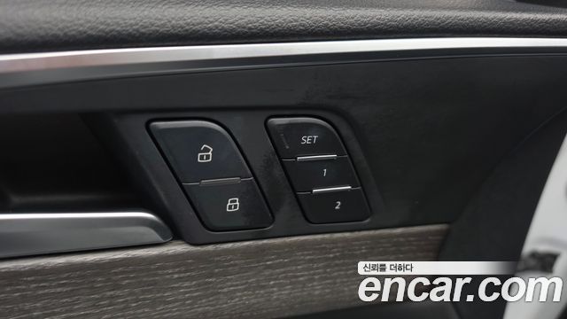 Audi A4 40 TFSI Premium