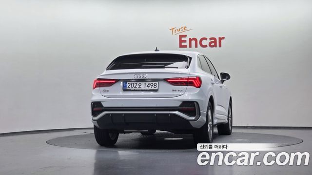 Audi Q3 35 TDI Premium Sportback