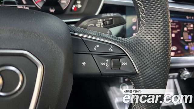 Audi Q3 35 TDI Premium Sportback