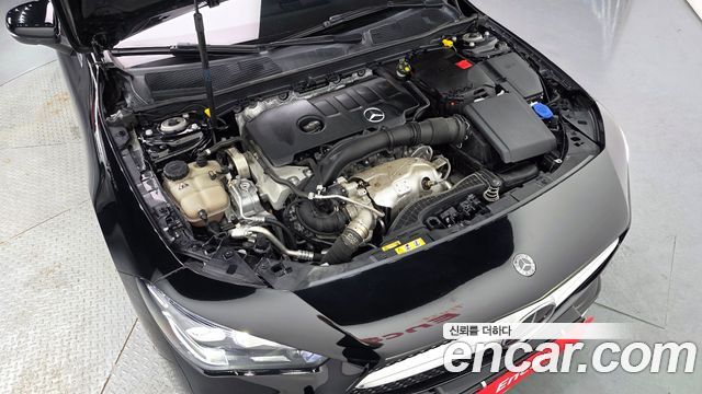 Mercedes-Benz CLA-Class CLA250 4MATIC