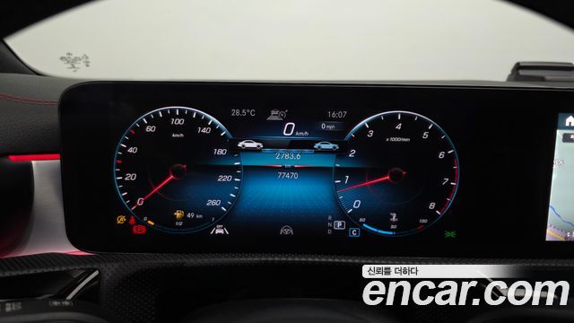 Mercedes-Benz CLA-Class CLA250 4MATIC