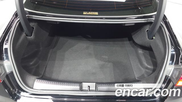 Mercedes-Benz CLA-Class CLA250 4MATIC