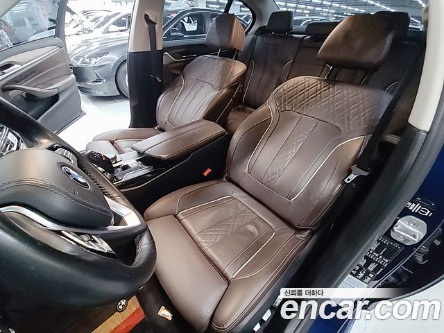 BMW 5-Series 530i xDrive Luxury Plus