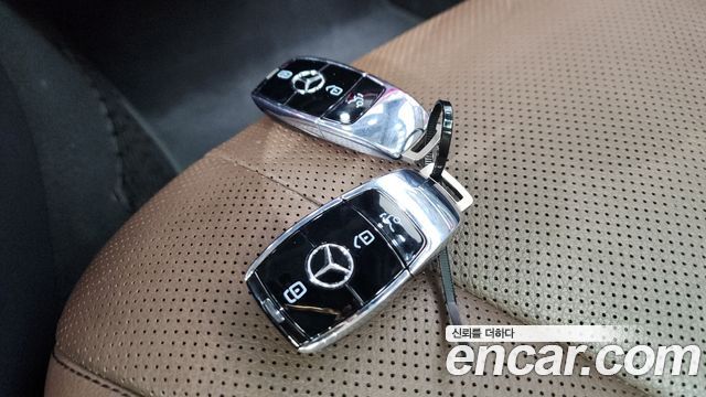 Mercedes-Benz S-Class S350L