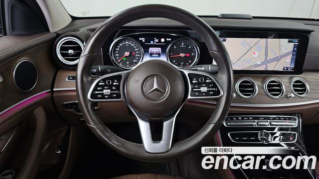 Mercedes-Benz E-Class E220d 4MATIC Exclusive